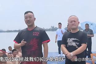 橙衣神锋！范巴斯滕上演帽子戏法，助荷兰3-1战胜英格兰